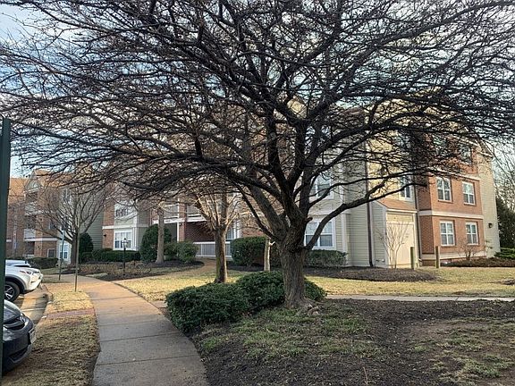 2nd image of 6101 Wigmore Ln Unit M