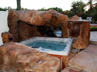 813 E Becker Ln, Phoenix, AZ 85020