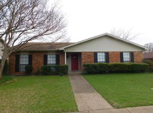 10234 White Elm Rd, Dallas, TX 75243