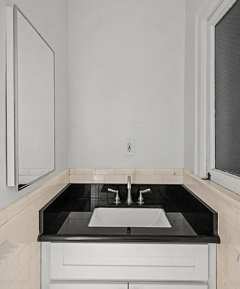 5121 1/2 Eagle Rock Blvd #C — Photo 12