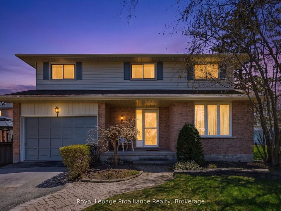 1st image of 125 Tracey Park Dr
