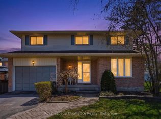 125 Tracey Park Dr, Belleville, ON K8P5C7