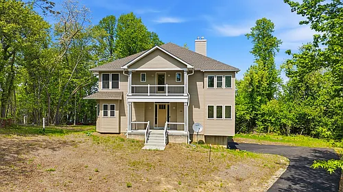 5116 Shore Dr Photo 1