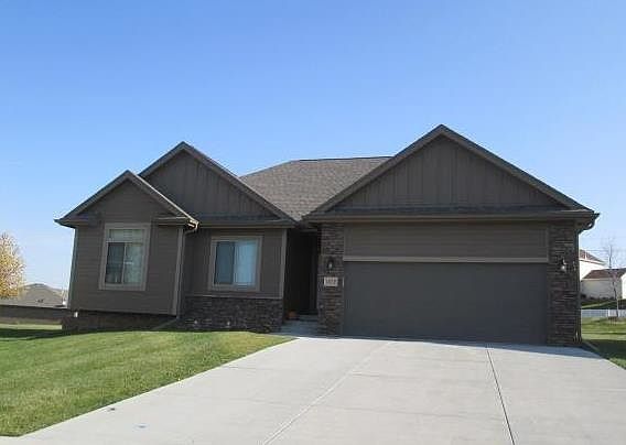 1st image of 19210 Pasadena Cir