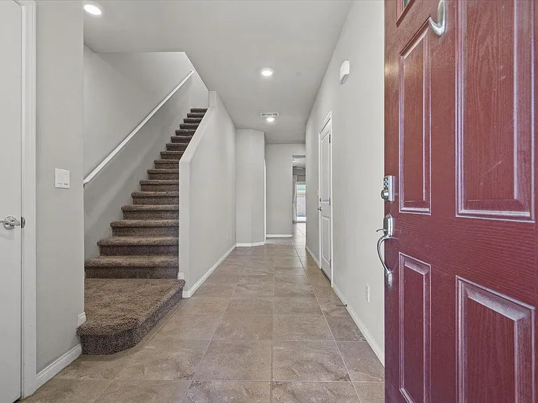 4035 Beech Fern Ave — Photo 2