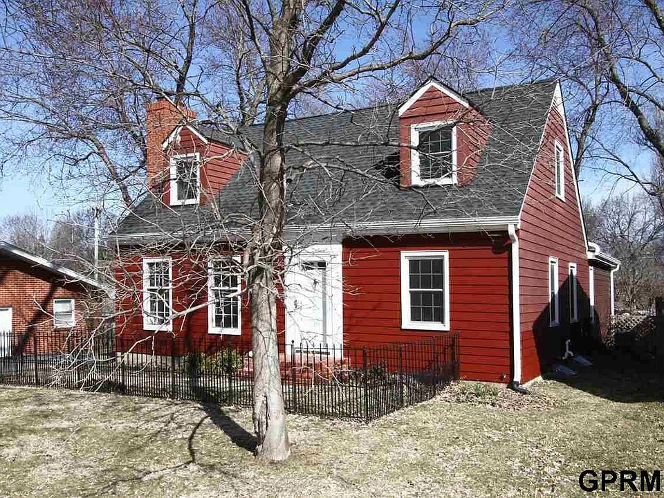 1st image of 4420 Van Dorn St