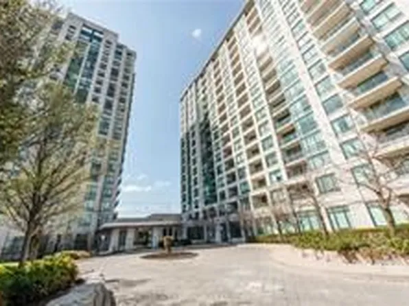 100 Promenade Cir #1208, Vaughan, ON L4J 7W7