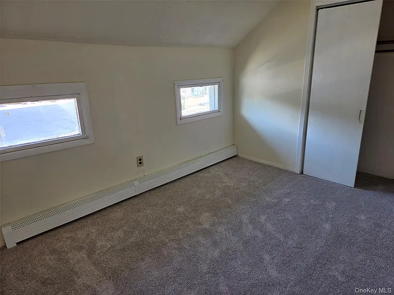 119 W Railroad Ave — Photo 8