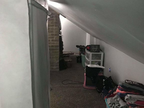 4th image of 3009 Leahy St
