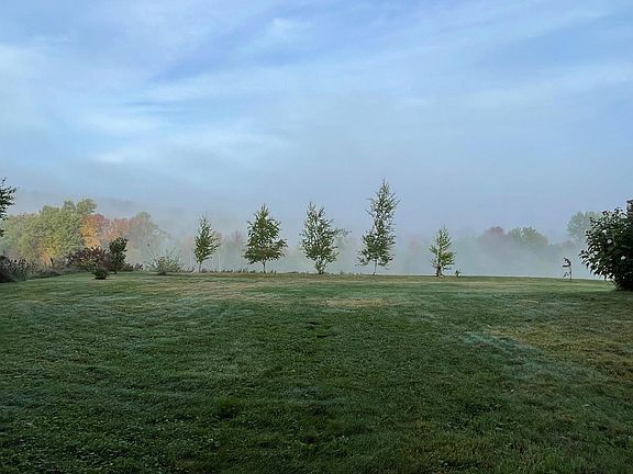 2nd image of 2882 Perley Road