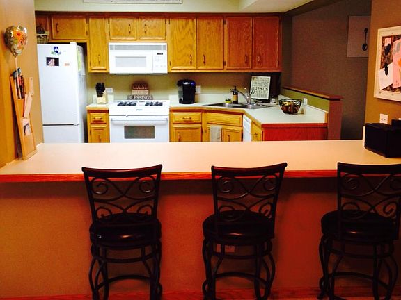 4th image of 1229 Lakewood Dr