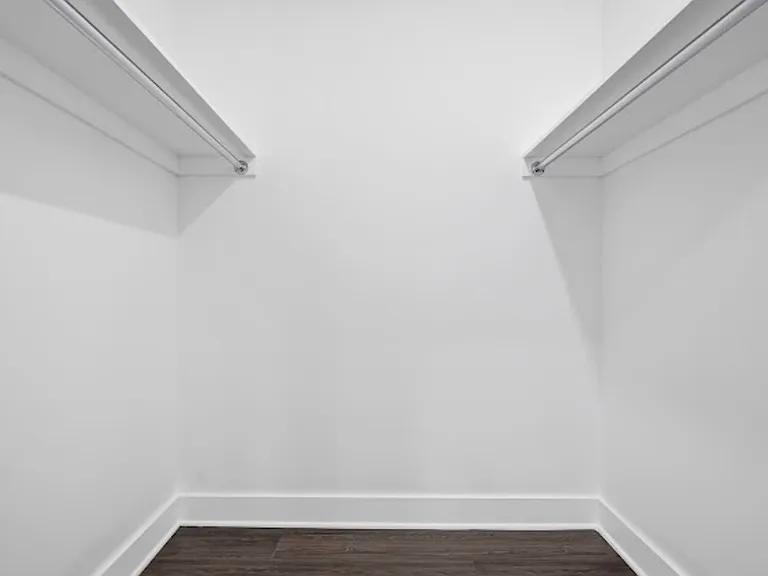 100 Smith St #1 — Photo 12