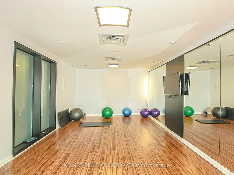 100 Western Battery Rd #2312 — Photo 33
