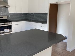 10641 Crockett St, Sun Valley, CA 91352