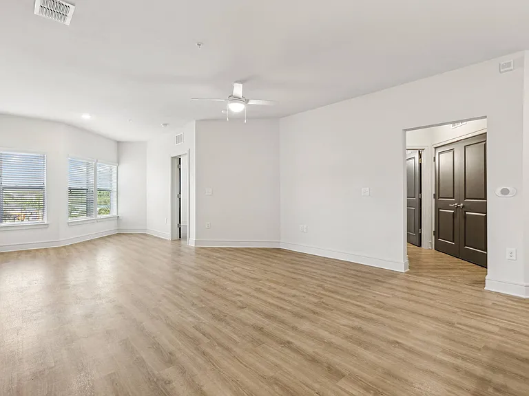 Sopra Luxury Living — Photo 70
