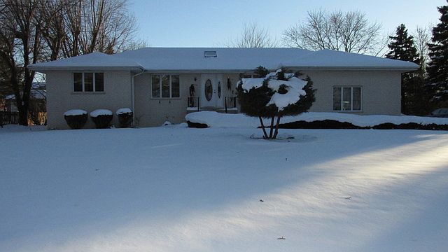 1st image of 126 Raven Ln