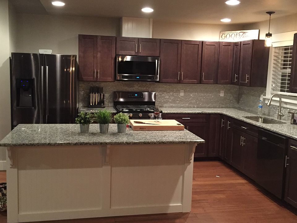 1st image of 1024 Ruby Clair Dr