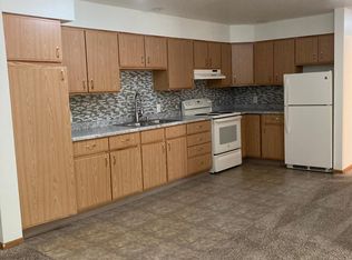 1103 Whitewater Ave #X5CMG332T, Fort Atkinson, WI 53538