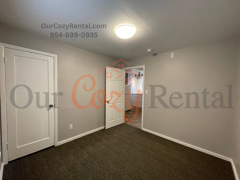 1591 Zener St — Photo 19