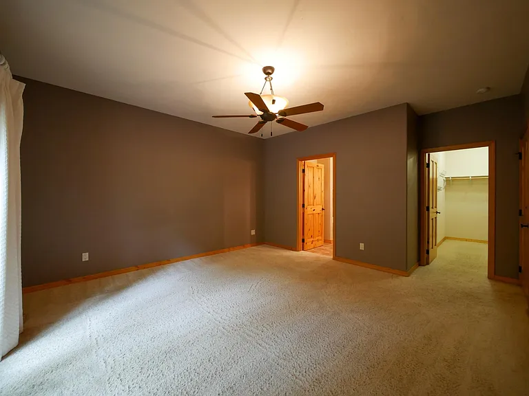 1917 Racquet Ct — Photo 11