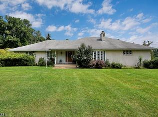 149 Mount Horeb Rd, Warren, NJ 07059