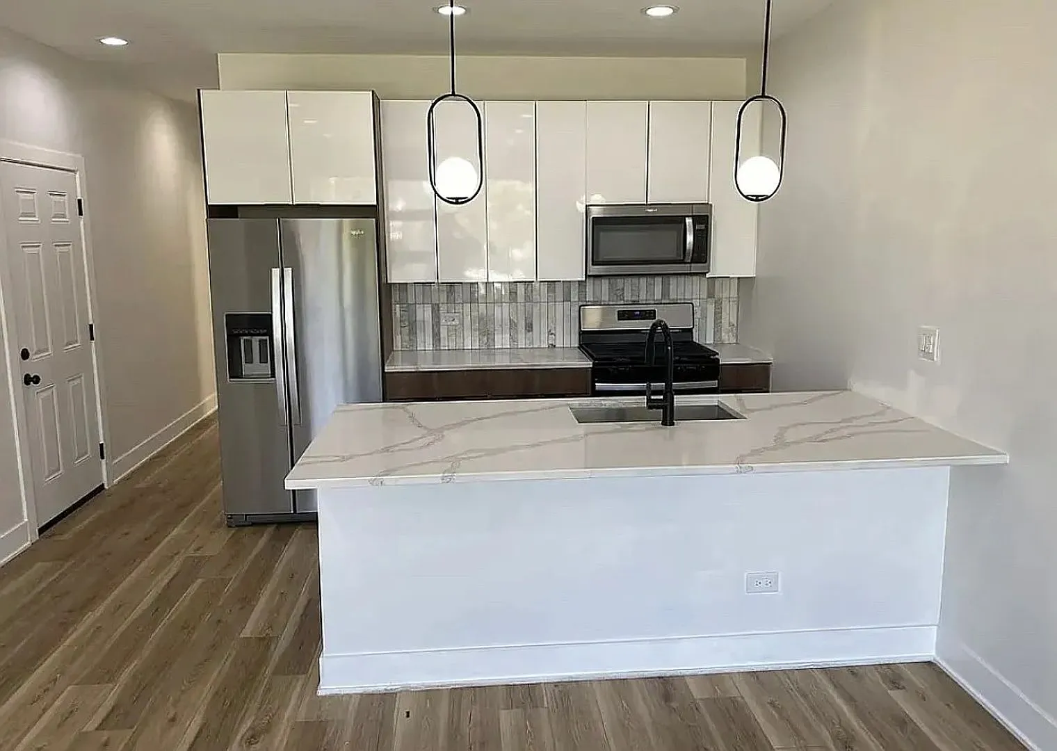 6328 S Evans Ave* — Photo 1