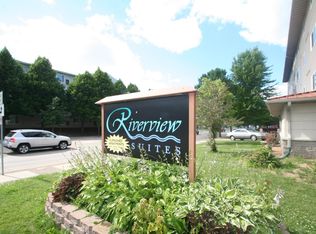 211 1st St NE APT 307, Rochester, MN 55906