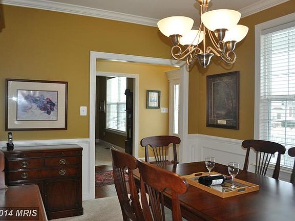 3rd image of 46972 Pembrooke St