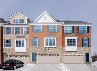 2848 Ridington Rd #1, Ann Arbor, MI 48105