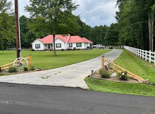 161 Simpson Rd, White, GA 30184