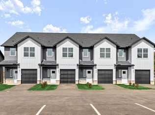 541 W Pickens Rd, Pea Ridge, AR 72751