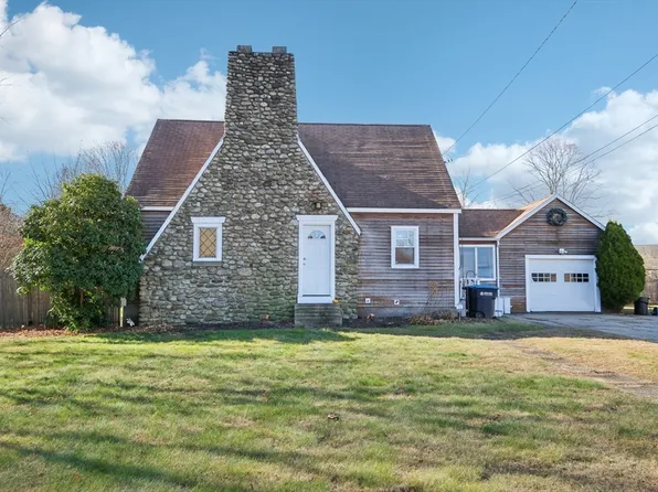 11 Newton Ave, Oxford, MA 01540