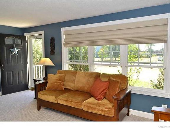 2nd image of 614 Lake Ave