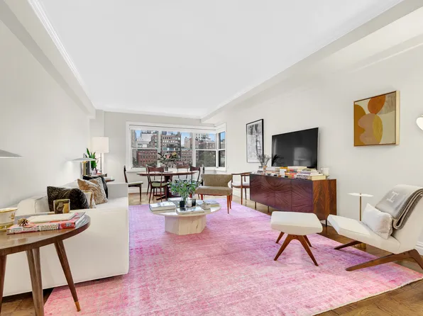 11 5th Avenue 9S image 1 of 9