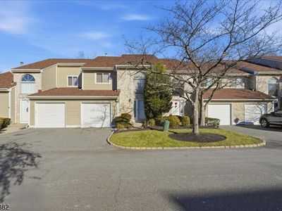 137 Castle Ridge Dr, East Hanover, NJ, 07936
