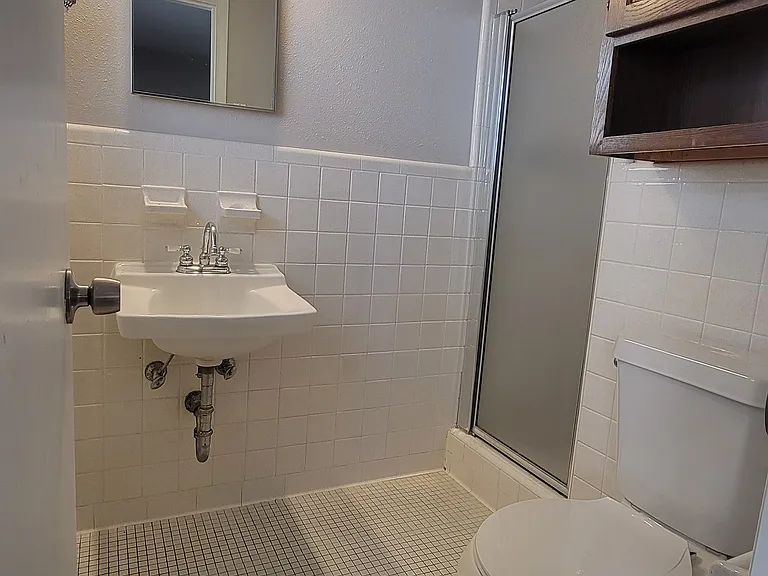 908 N Hughes St — Photo 11