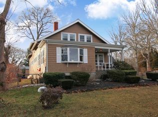 790 Shore Rd, Pocasset, MA 02559