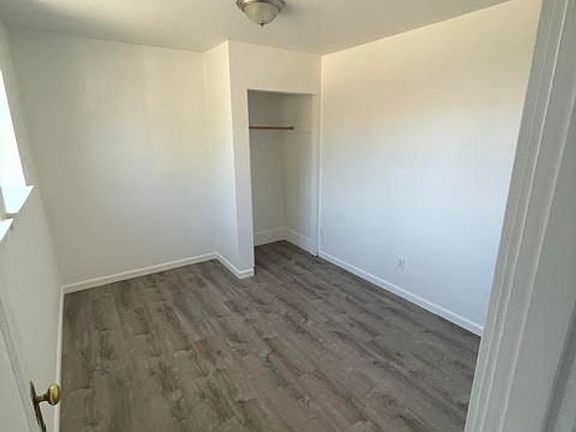 5th image of 267 SE Washington Ave #B1