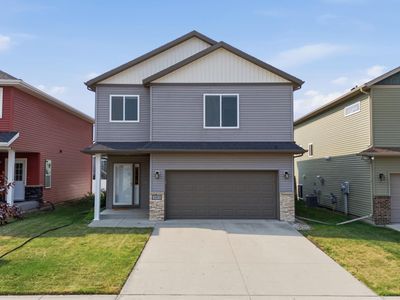 4872 35th Ave S, Fargo, ND, 58104
