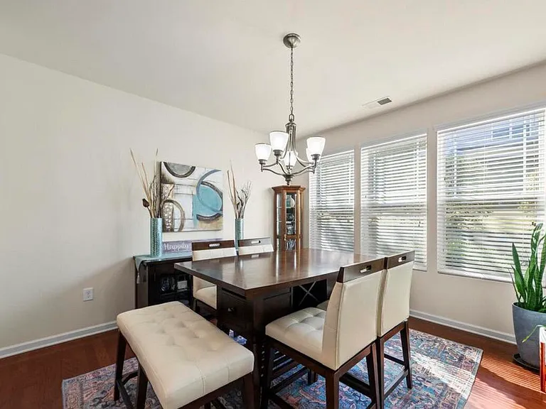 5550 Jessip St — Photo 9