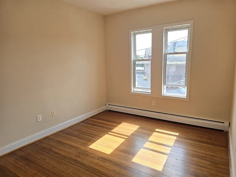 9-11 Bismarck St #3 — Photo 14