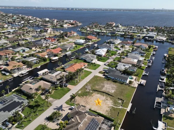5336 Congo Ct, Cape Coral, FL 33904