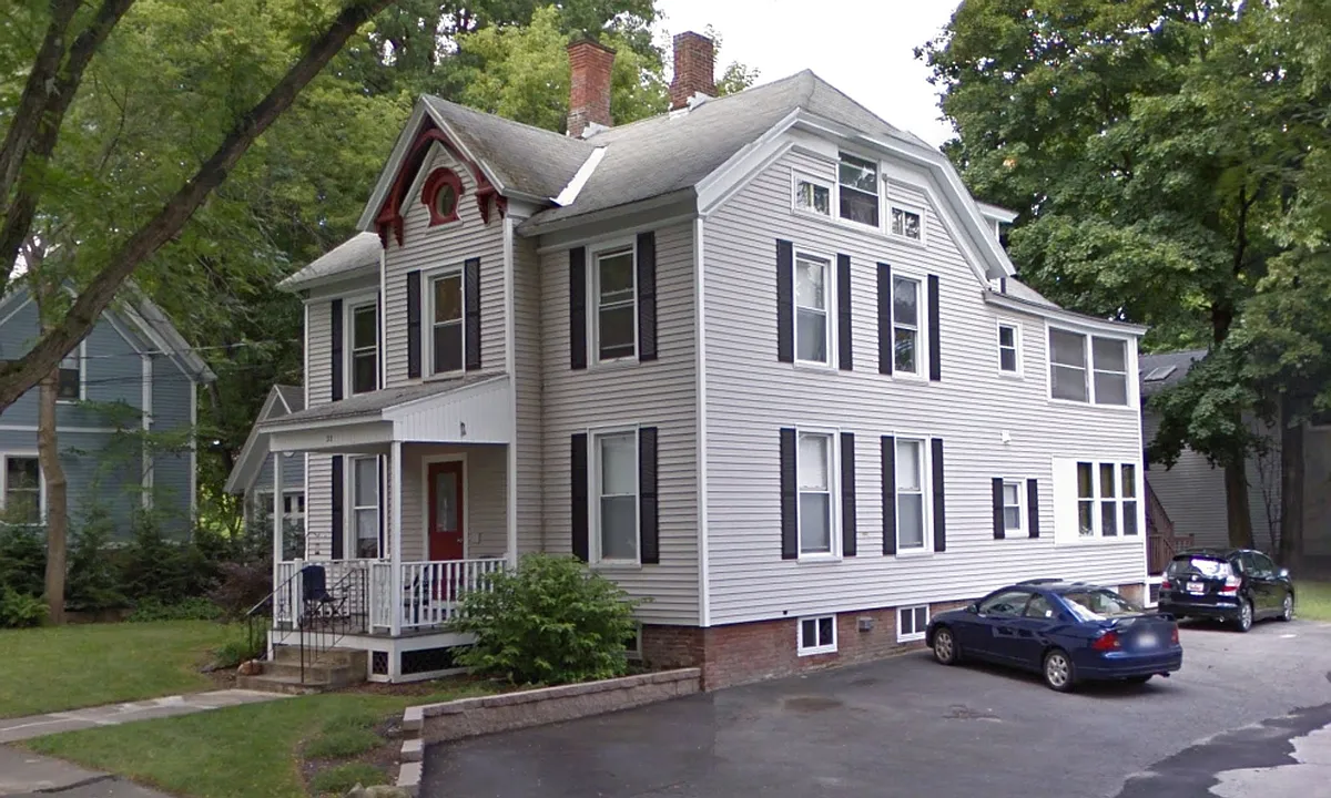 Building Photo - 33 Bright St