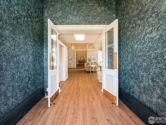 3rd image of 500 N Grant Ave