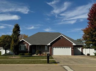 453 E Kay St, Herscher, IL 60941