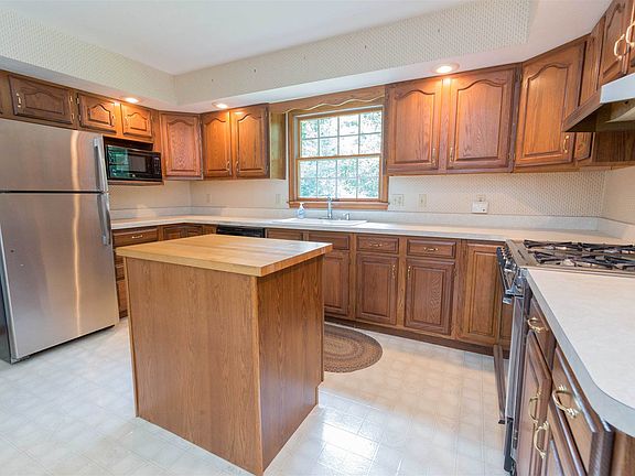 4th image of 51520 Teasdale Ct