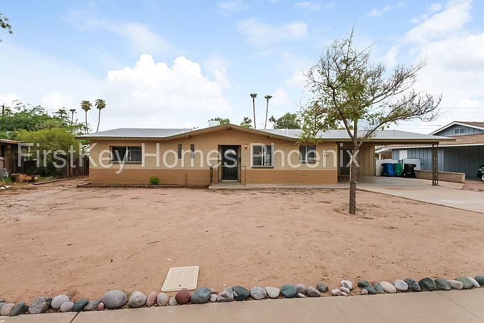 1st image of 905 W Heather Dr