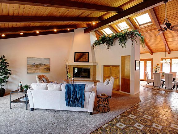 4th image of 1295 Camino Palomera