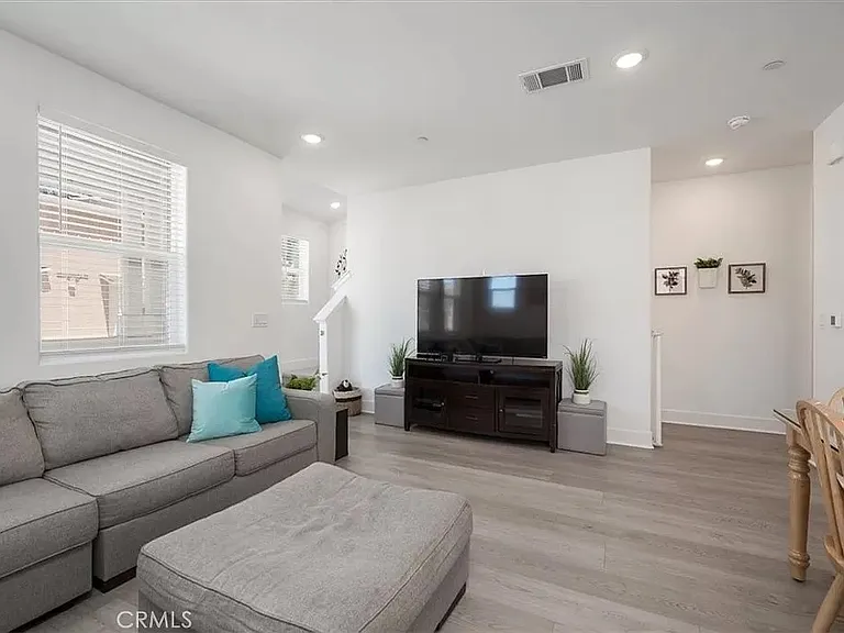 905 Madonna Rd #48 — Photo 37