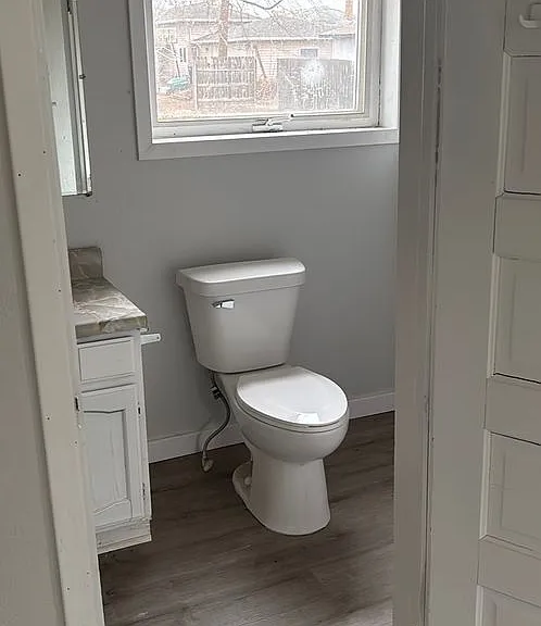 512 W 3rd Ave — Photo 13